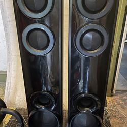 LG Tower Speakers With Built in Subwoofers