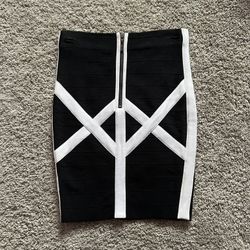 Marciano Highwaisted Bandage Skirt Size XS Black
