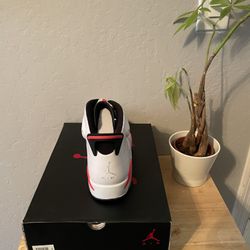 Size 10.5 - Air Jordan 6 Retro 2014 White Infrared NEW DS!!