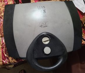 GEORGE FOREMAN Indoor / Outdoor
Grill.  