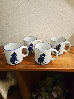 4 Vintage 1982 Country Blue International House CAT KITTY Coffee Mugs 8 oz. All $15
