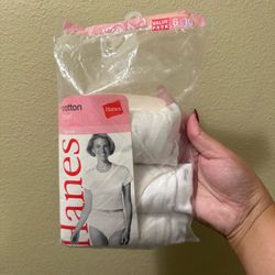 Women’s Size 10 Vintage 2005 Hanes Cotton Brief White Tagless Pack Of 3