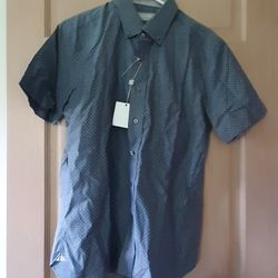 Hickey Freeman Men's Short Sleeve Shirt Size Small.