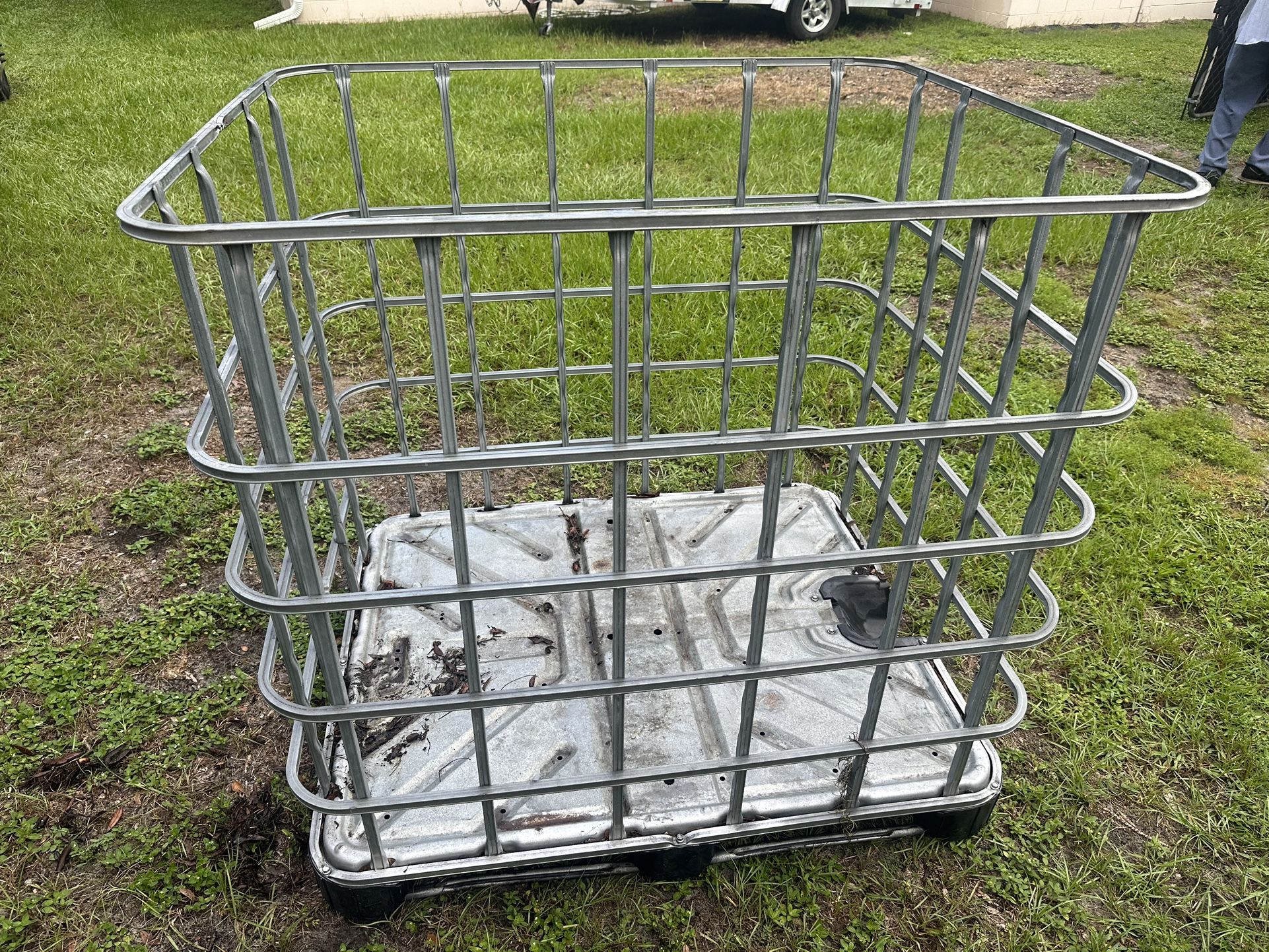 Metal Crate Tote Cage
