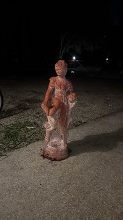 fountain statue