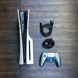 PS5 Slim Disc Edition – Great Condition + Teal Controller