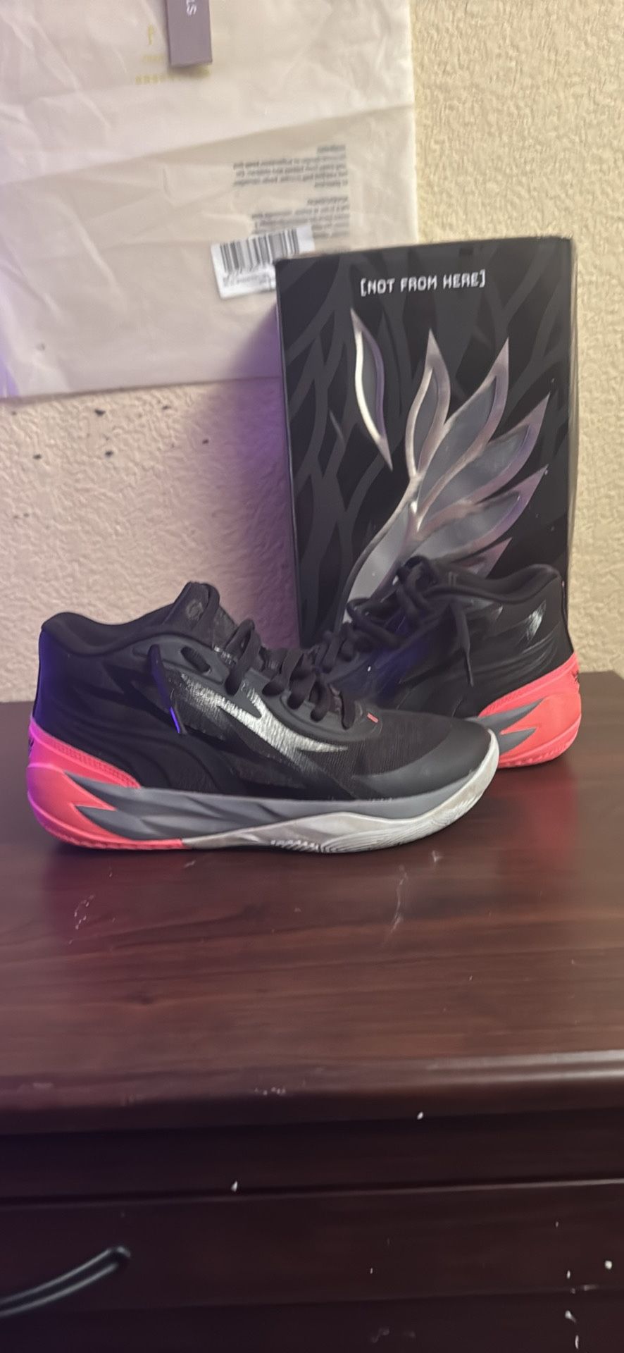 Puma Lamelo Ball Size 6.5 Youth 2.0 Basketball Shoes