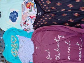 Girls Clothes Size 10/12 great condition 30 items