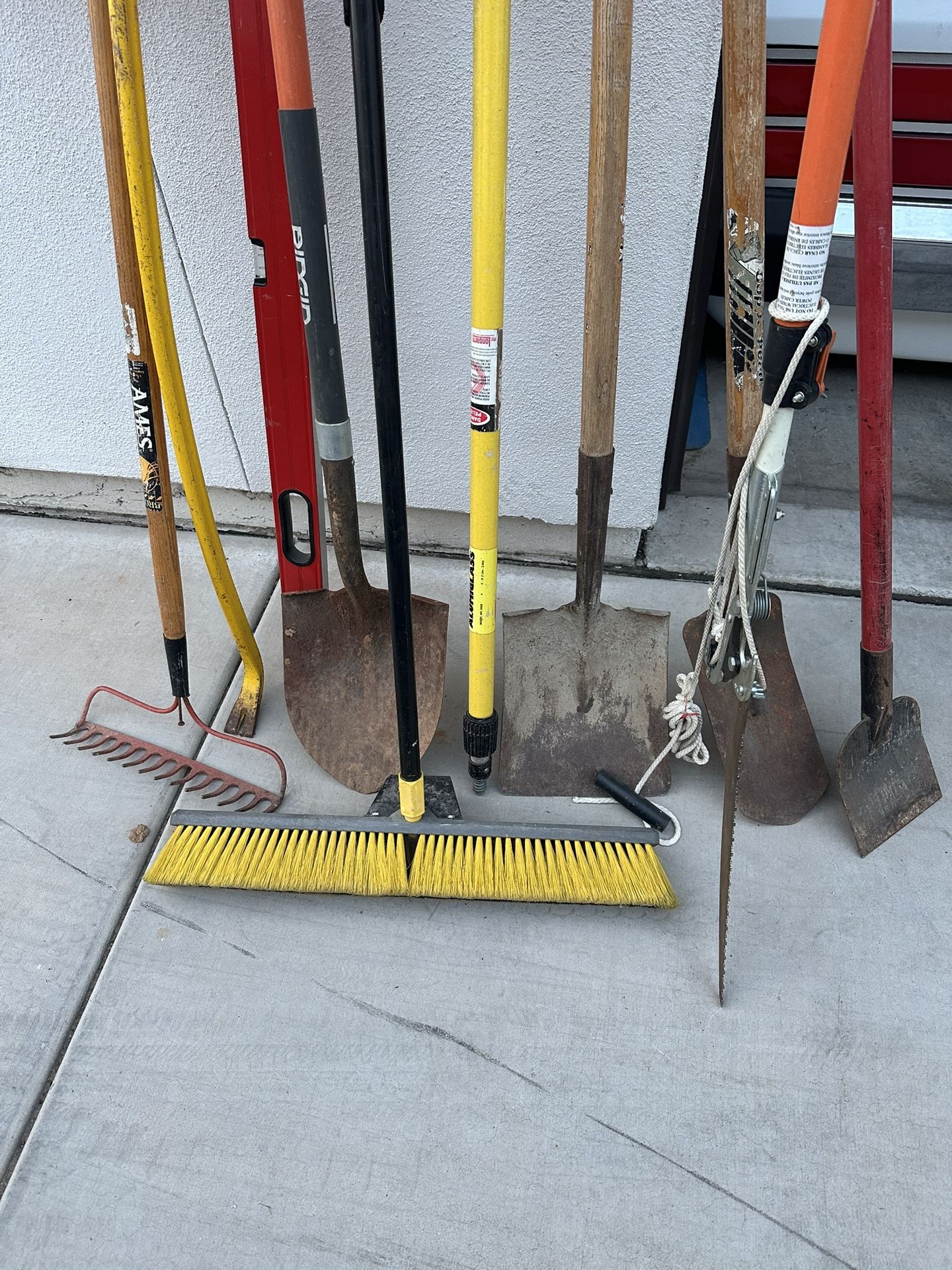 Tools - Assortment With Extension ladder