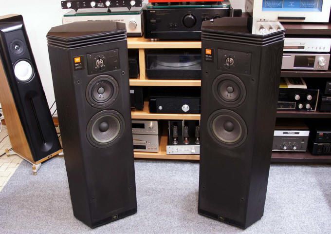 Tower speakers for Sale in Bellingham, WA OfferUp