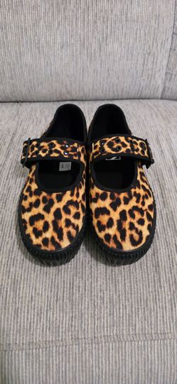 Vans Leopard Print Mary Jane Shoes – Women’s Size 8.5– Like New