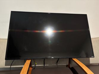 TCL Roku TV Flat Screen Television