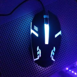 Comes With Computer 