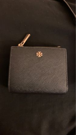 Tory burch wallet