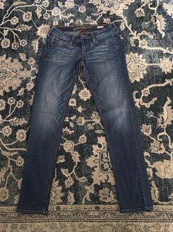 Arizona Jeans In Size 3 Skinny