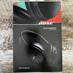 Bose QuietComfort Noise Cancelling Headphones (Brand New, Sealed)