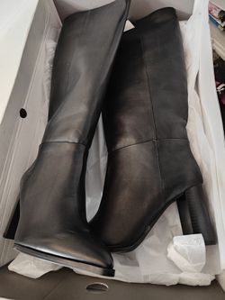 H&M Knee High Heeled Boots