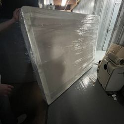 FREE! Queen Mattress + Box Spring 