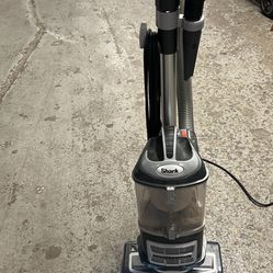 Professional Shark Vacuum Work Great