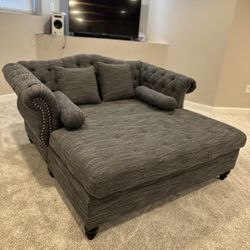 Sofa/Chaise Lounger/Couch