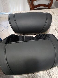 Car headrest pillow