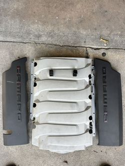 2016 Camaro SS Intake Manifold Covers