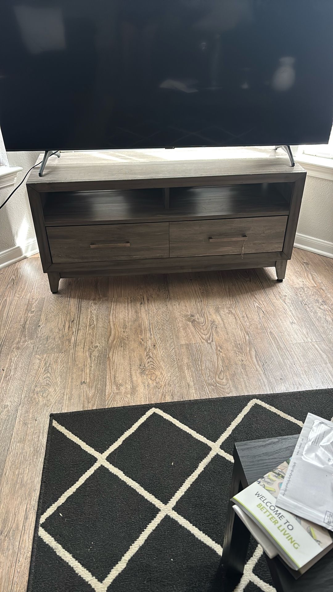 tv stand