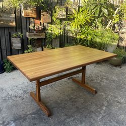 Vintage Postmodern Lou Hodges Era Solid Oak Table   1970’s 1980’s