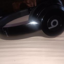 Beats Solo 3 Headphones 