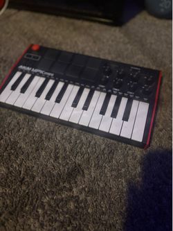 AKAI MPK MINI