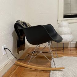 Eames MCM Rocking Chair Dupe