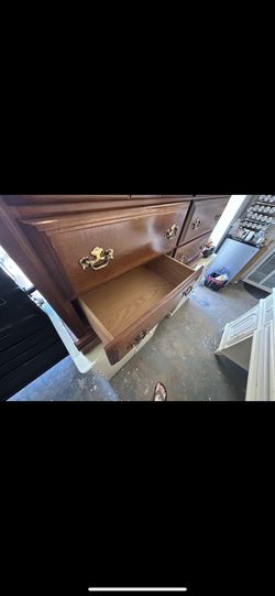 Wood 6 Drawer Dresser