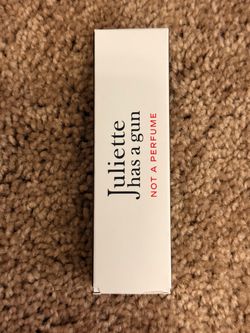 Juliette Has a Gun Not a Perfume travel spray