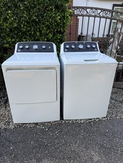 Ge Washer And Dryer Gas Like New 🕊️