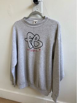 vintage FUBU sweater — size Large