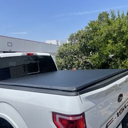 5.5FT Soft trifold Cover 2010- 2022 Ford F-150