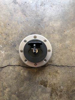 Suzuki Gsxr srad fuel cap w/key