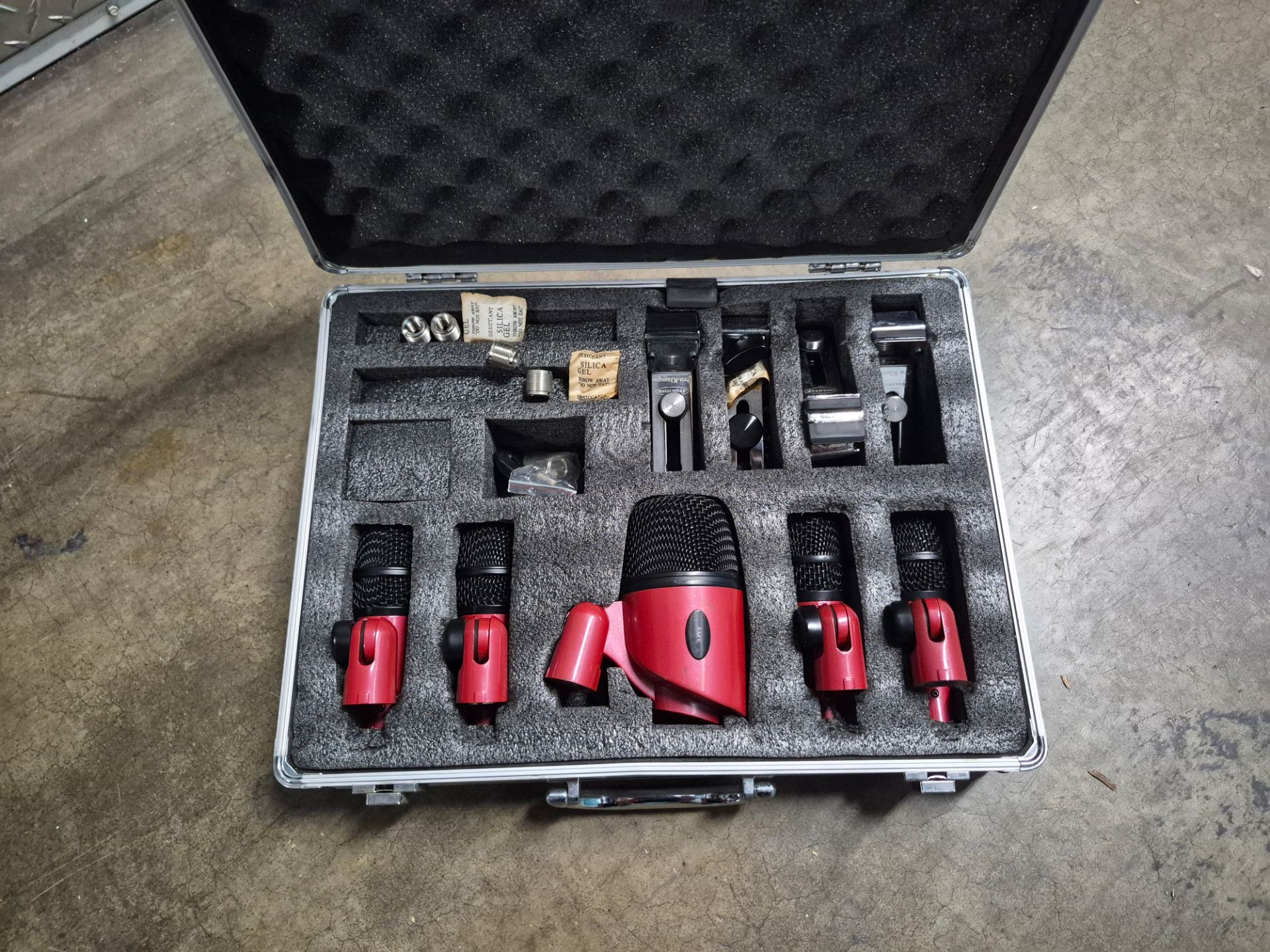 Avantone Pro CDMK-5 Drum Microphone Kit (5-Piece) with Hard Case & Rim Mounts