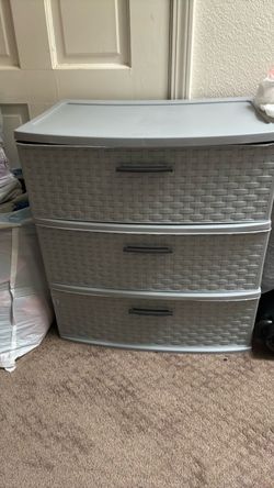 Sterilite 3 drawer dresser