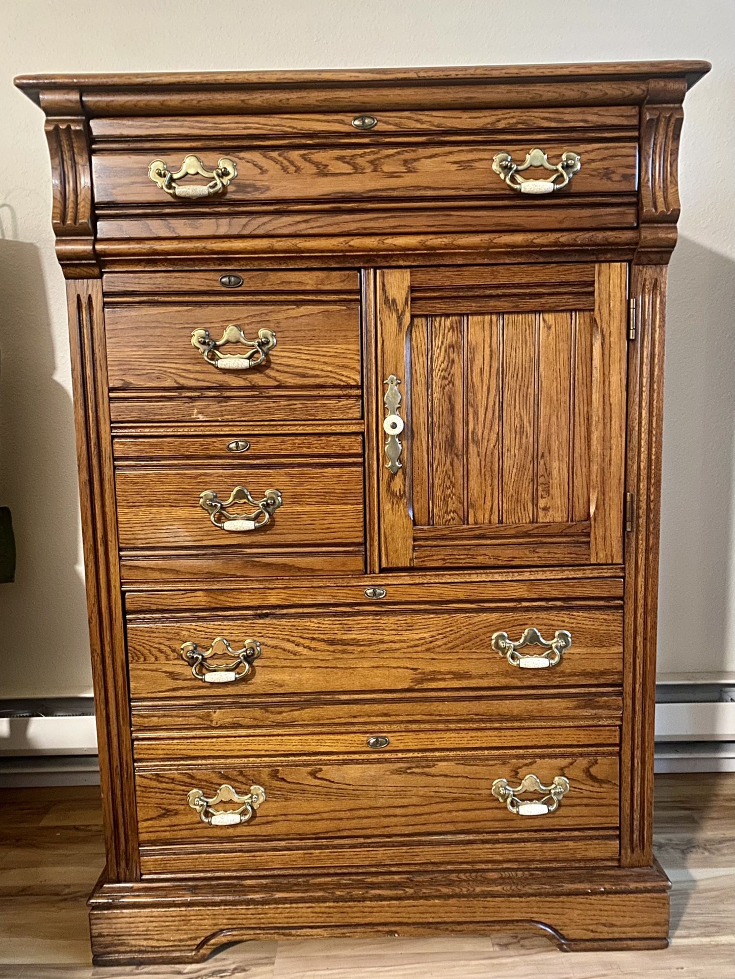 Lexington recollections dresser deals