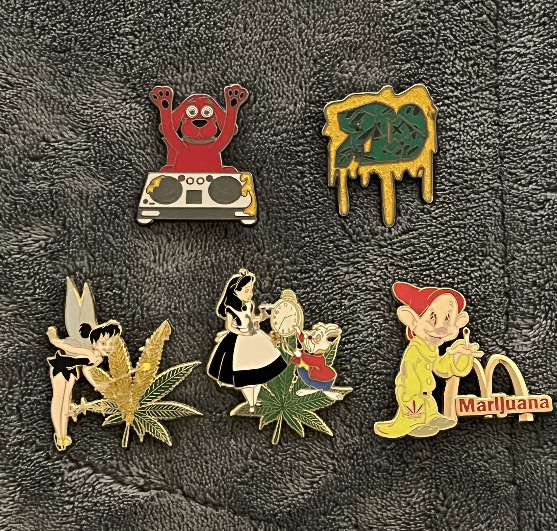 710 Dab Hat Pins Collectible