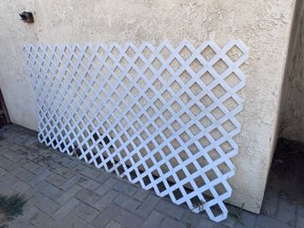 White Diamond Lattice Panel