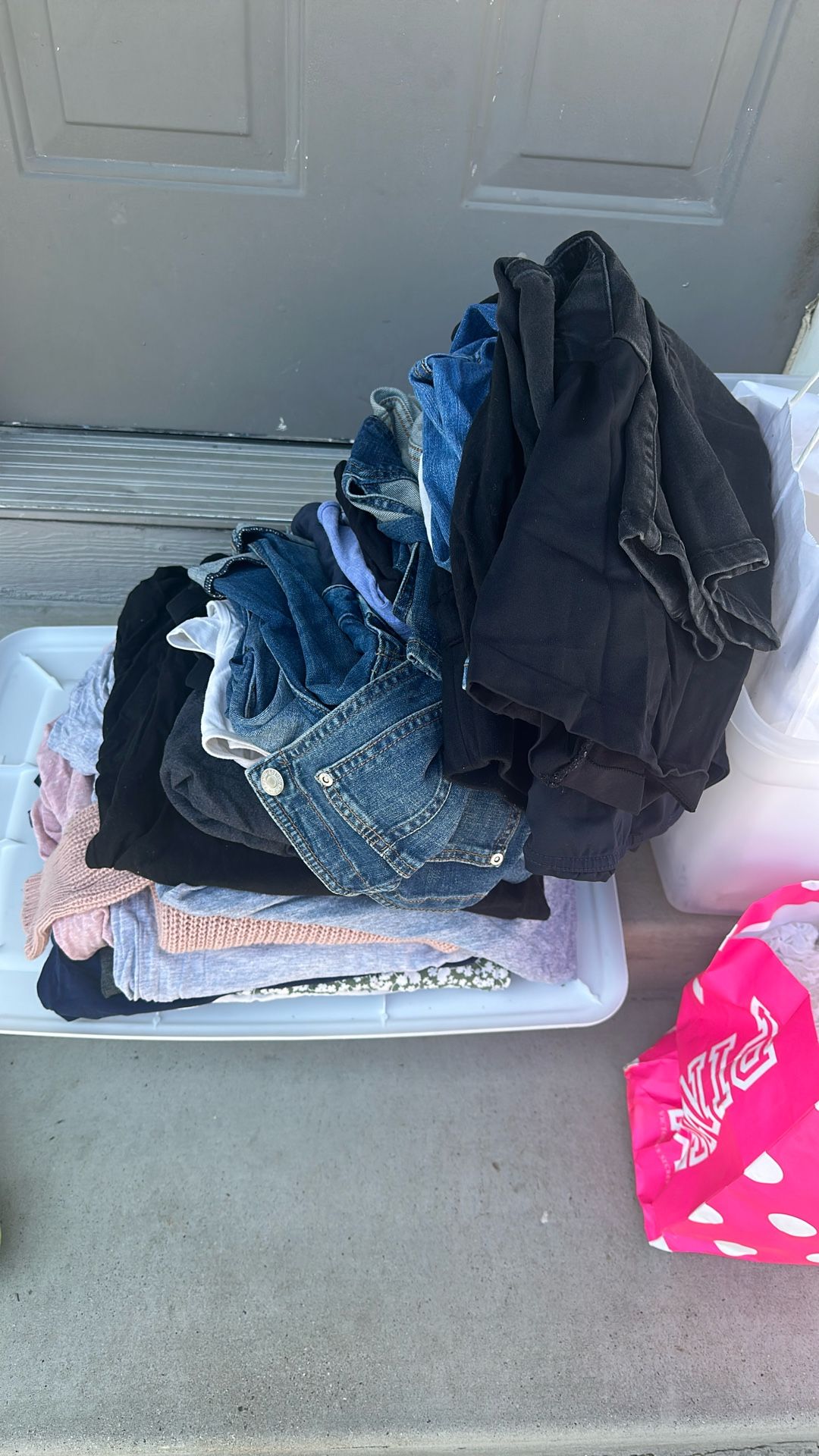 Free Maternity Clothes