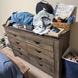 Dresser 6 drawer