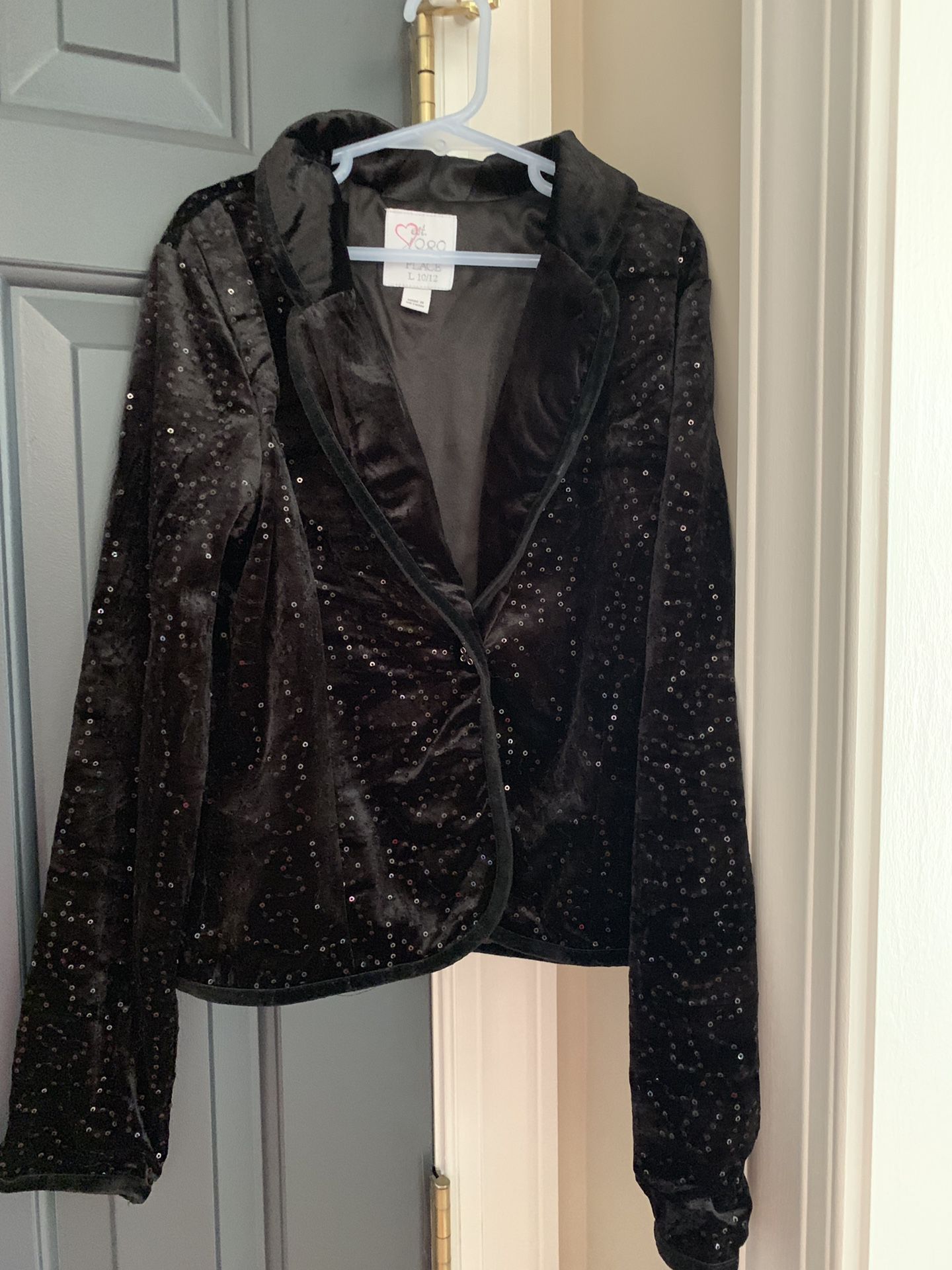 Girl size 10/12 black jacket