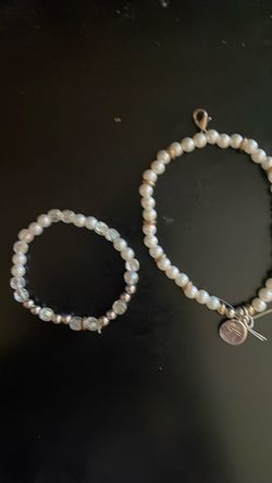 Pearl and Crystal Beaded Bracelets Set of 2