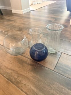 FREE - Set of 4 Glass Vases