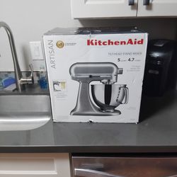 KitchenAid Artisan Tilt-Head Stand Mixer Series 5