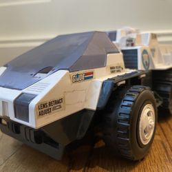 G.I. Joe Snow Cat Hasbro Vintage Action Figure Vehicle *Incomplete*. Condition is pre owned and shows some signs of wear from play usage and overall i