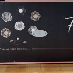 3-D Flower Mirrors Wall Decor